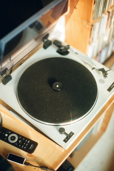 Black and white vinyl player
